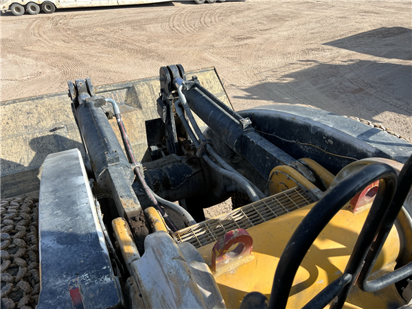 Used Letourneau Model L-1350 Front End Wheel Loader)